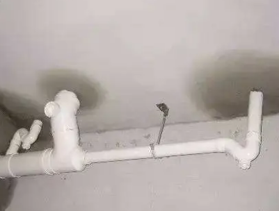 长顺卫生间测漏水的几种情景